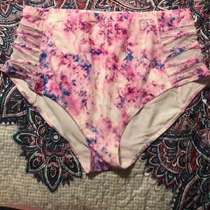 Torrid swim bottoms